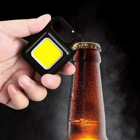 Breloc Mini Lanterna Portabila si Reincarcabila