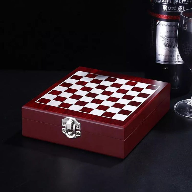 Cutie Sah cu Accesorii Sticla de Vin Checkmate - Varivo