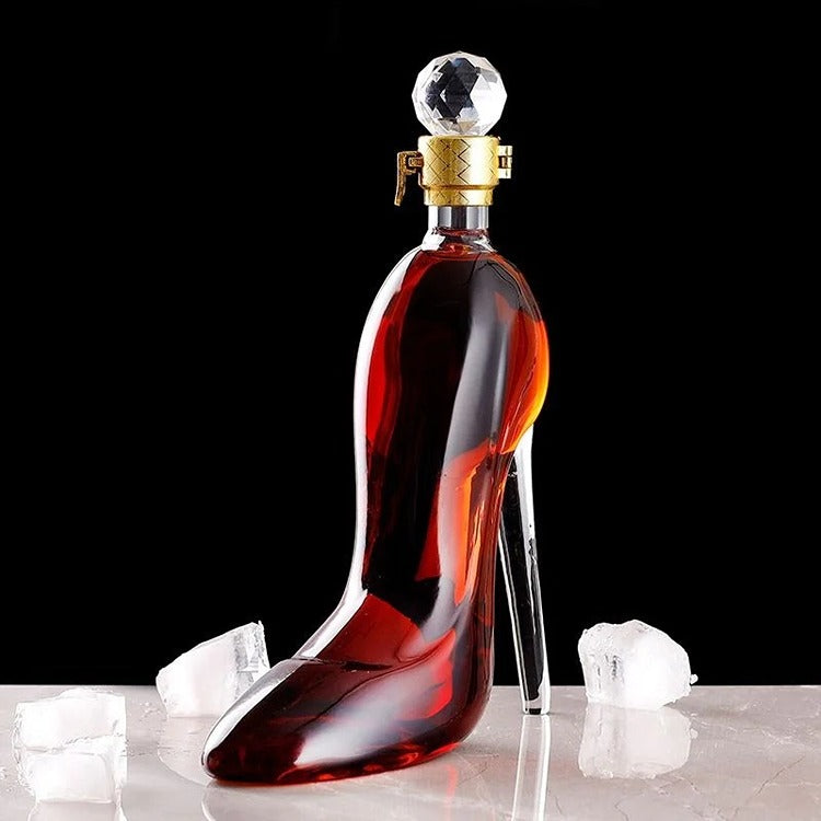 Decantor Bauturi Crystal Stiletto, 750 ml
