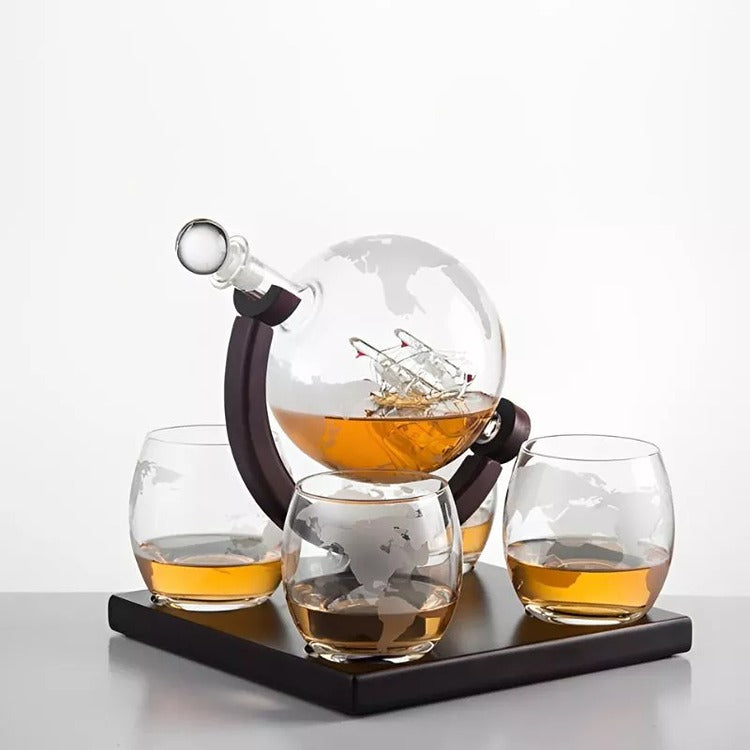 Set Cadou Decantor Glob Pamantesc Deluxe, 4 Pahare - Varivo