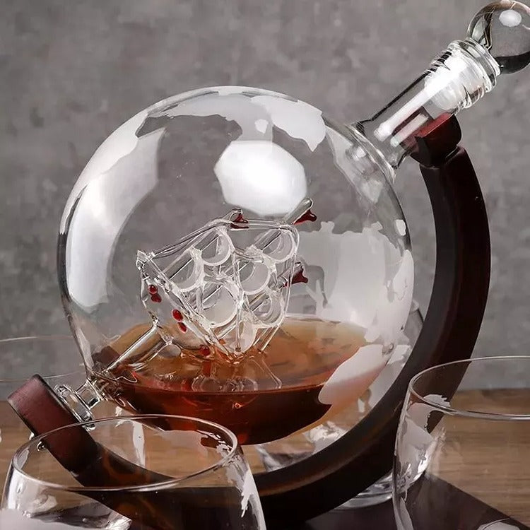 Set Cadou Decantor Glob Pamantesc Deluxe, 4 Pahare - Varivo