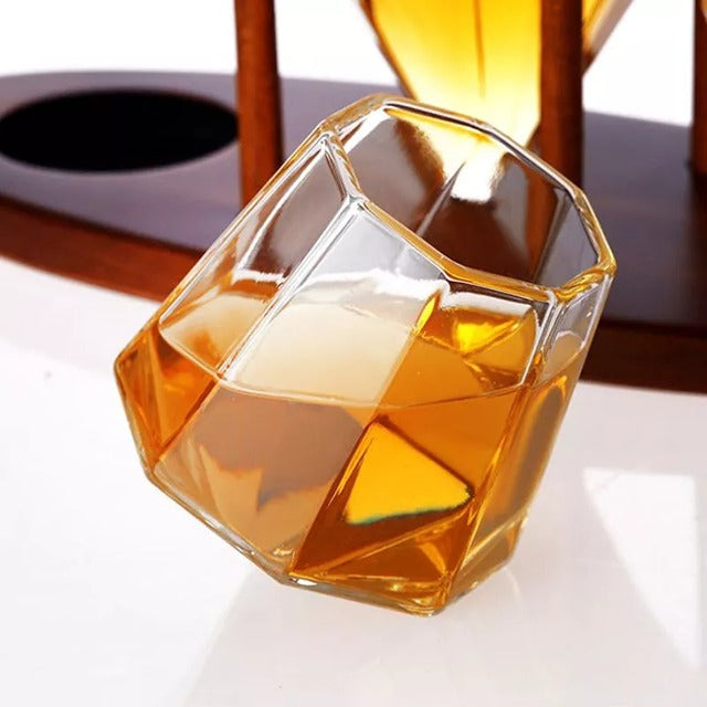 Set Cadou Decantor Sticla Diamant, 2 Pahare - Varivo