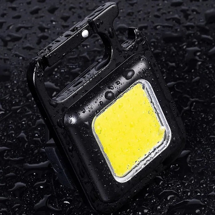 Breloc Mini Lanterna Portabila si Reincarcabila
